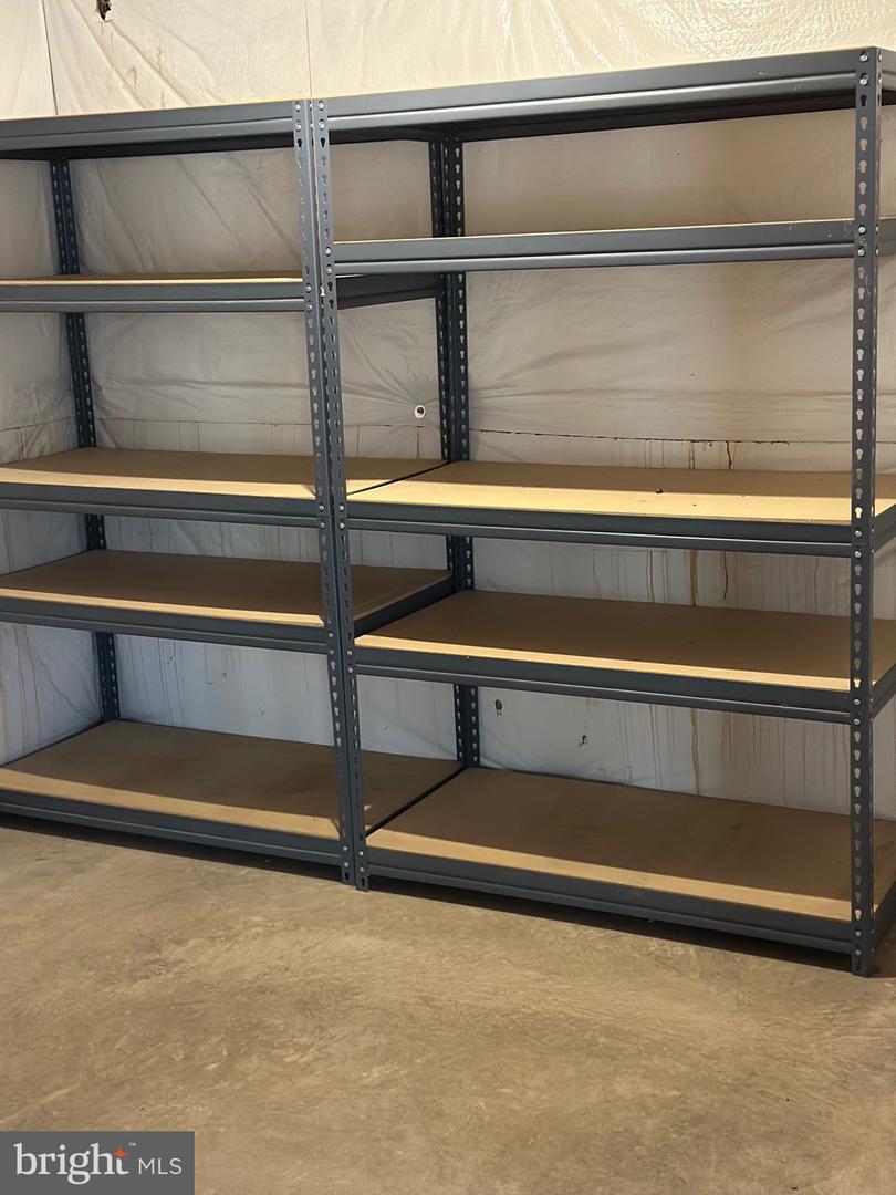 203 NOTTINGHAM RD, LOUISA, Virginia 23093, 3 Bedrooms Bedrooms, 14 Rooms Rooms,2 BathroomsBathrooms,Residential,For sale,203 NOTTINGHAM RD,VALA2009052 MLS # VALA2009052