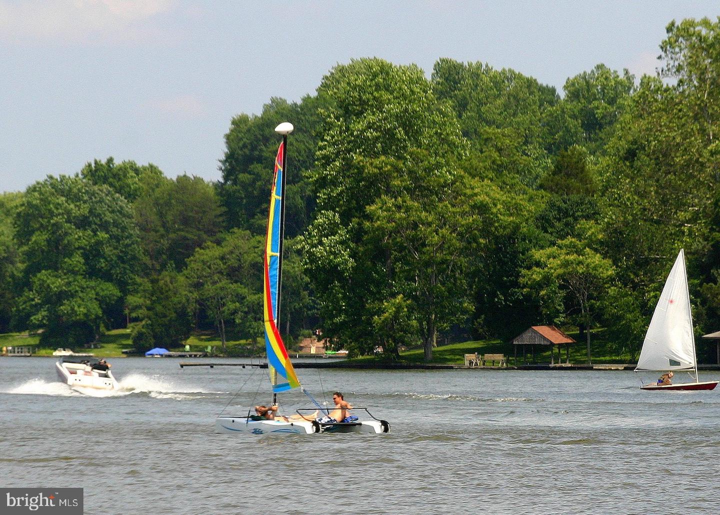 203 NOTTINGHAM RD, LOUISA, Virginia 23093, 3 Bedrooms Bedrooms, 14 Rooms Rooms,2 BathroomsBathrooms,Residential,For sale,203 NOTTINGHAM RD,VALA2009052 MLS # VALA2009052