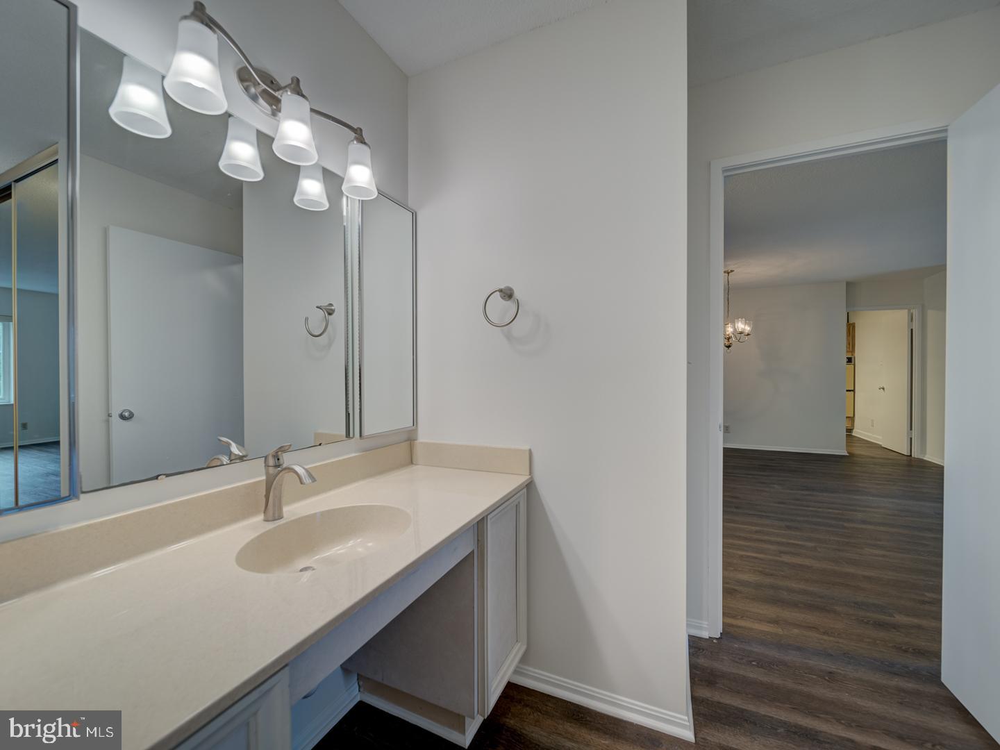 8360 GREENSBORO DR #305, MCLEAN, Virginia 22102, 2 Bedrooms Bedrooms, ,2 BathroomsBathrooms,Residential,For sale,8360 GREENSBORO DR #305,VAFX2282960 MLS # VAFX2282960