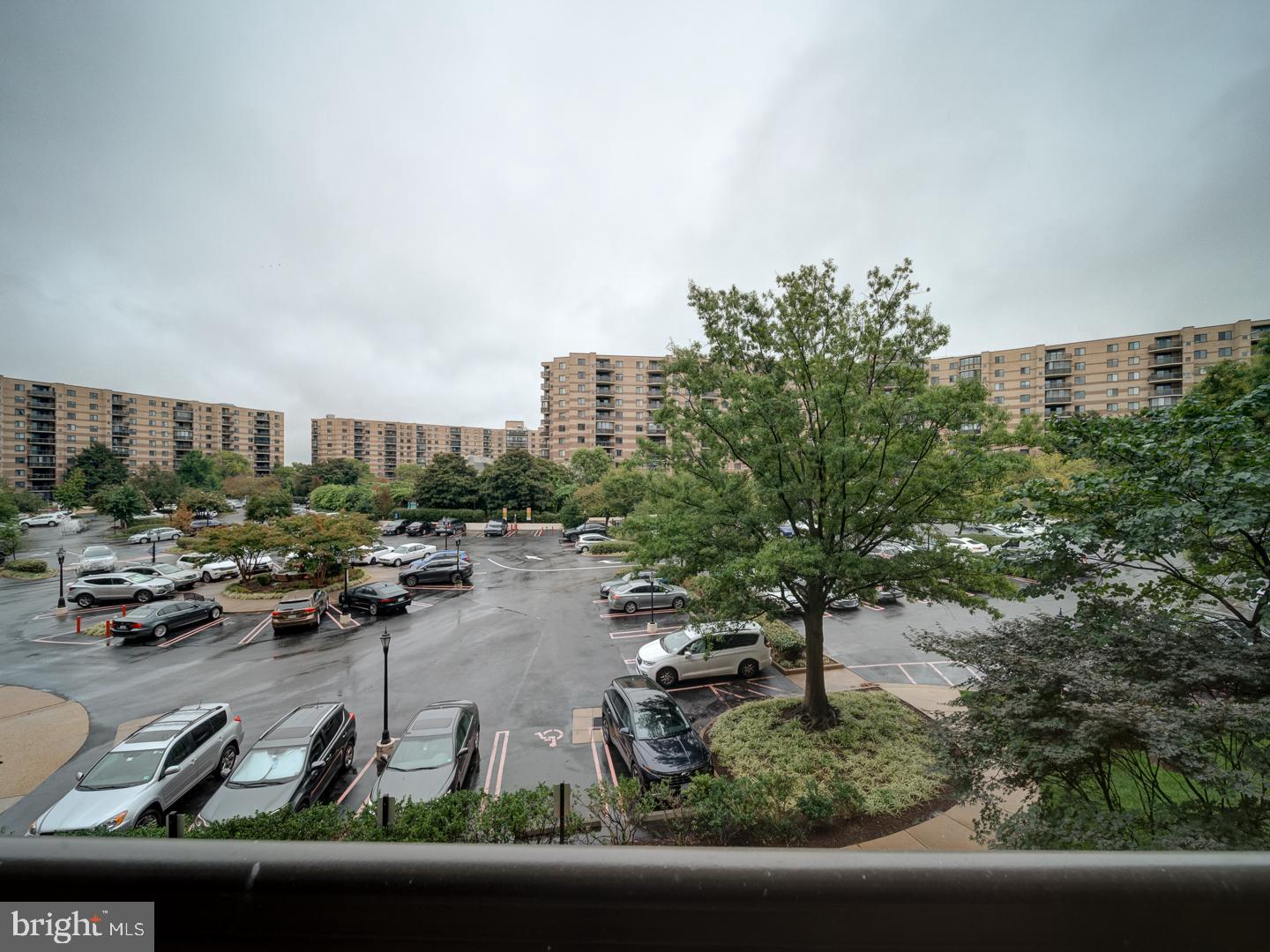 8360 GREENSBORO DR #305, MCLEAN, Virginia 22102, 2 Bedrooms Bedrooms, ,2 BathroomsBathrooms,Residential,For sale,8360 GREENSBORO DR #305,VAFX2282960 MLS # VAFX2282960