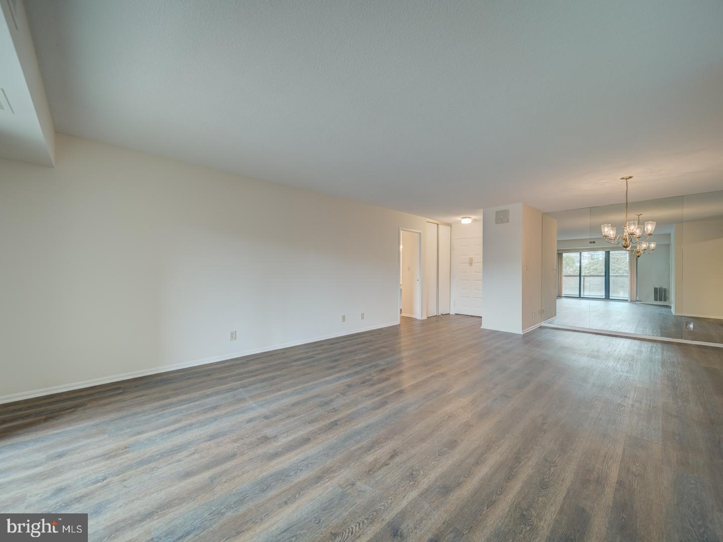 8360 GREENSBORO DR #305, MCLEAN, Virginia 22102, 2 Bedrooms Bedrooms, ,2 BathroomsBathrooms,Residential,For sale,8360 GREENSBORO DR #305,VAFX2282960 MLS # VAFX2282960