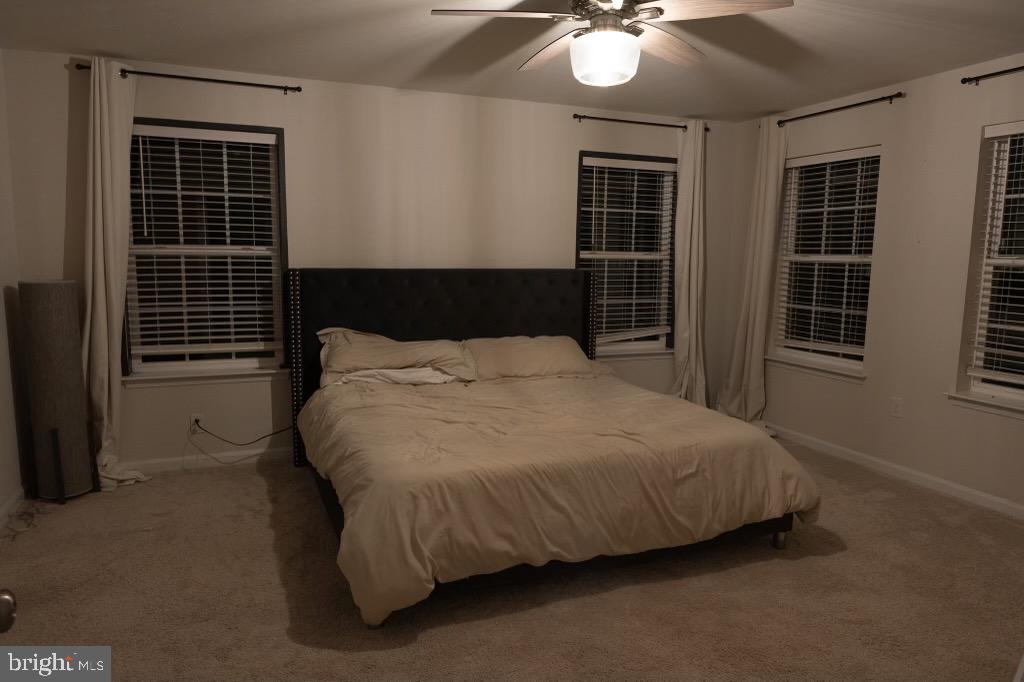 27 PORT VIEW DR, FREDERICKSBURG, Virginia 22405, 5 Bedrooms Bedrooms, ,3 BathroomsBathrooms,Residential,For sale,27 PORT VIEW DR,VAST2044802 MLS # VAST2044802