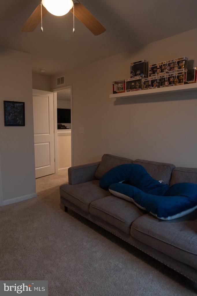 27 PORT VIEW DR, FREDERICKSBURG, Virginia 22405, 5 Bedrooms Bedrooms, ,3 BathroomsBathrooms,Residential,For sale,27 PORT VIEW DR,VAST2044802 MLS # VAST2044802