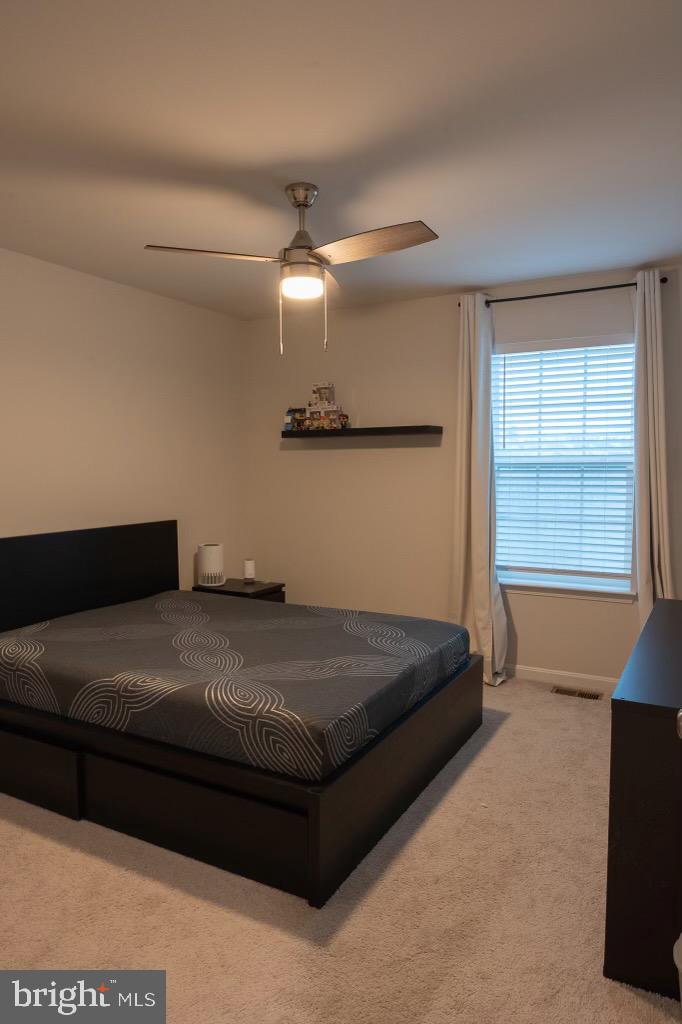 27 PORT VIEW DR, FREDERICKSBURG, Virginia 22405, 5 Bedrooms Bedrooms, ,3 BathroomsBathrooms,Residential,For sale,27 PORT VIEW DR,VAST2044802 MLS # VAST2044802