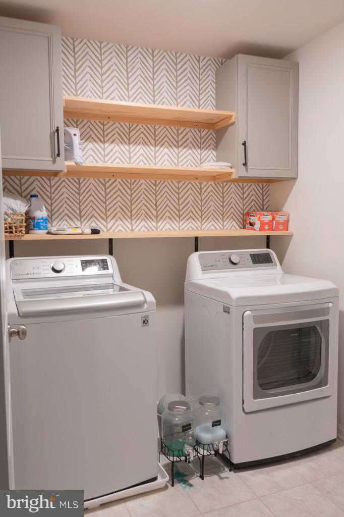 27 PORT VIEW DR, FREDERICKSBURG, Virginia 22405, 5 Bedrooms Bedrooms, ,3 BathroomsBathrooms,Residential,For sale,27 PORT VIEW DR,VAST2044802 MLS # VAST2044802