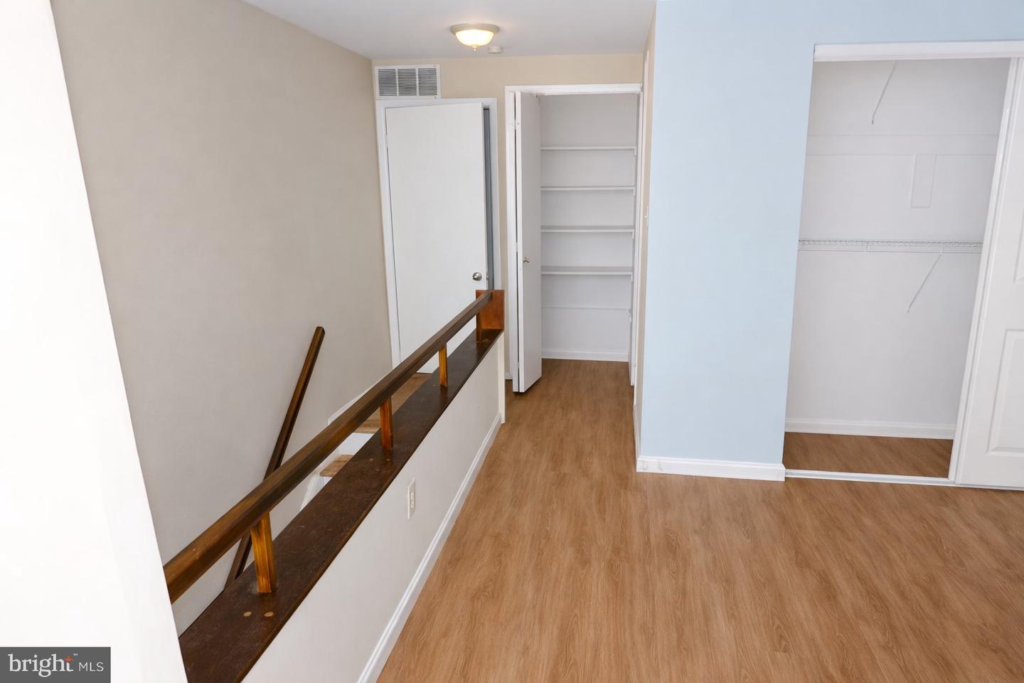 1072 NORWOOD CT, STERLING, Virginia 20164, 1 Bedroom Bedrooms, ,1 BathroomBathrooms,Residential,For sale,1072 NORWOOD CT,VALO2112566 MLS # VALO2112566