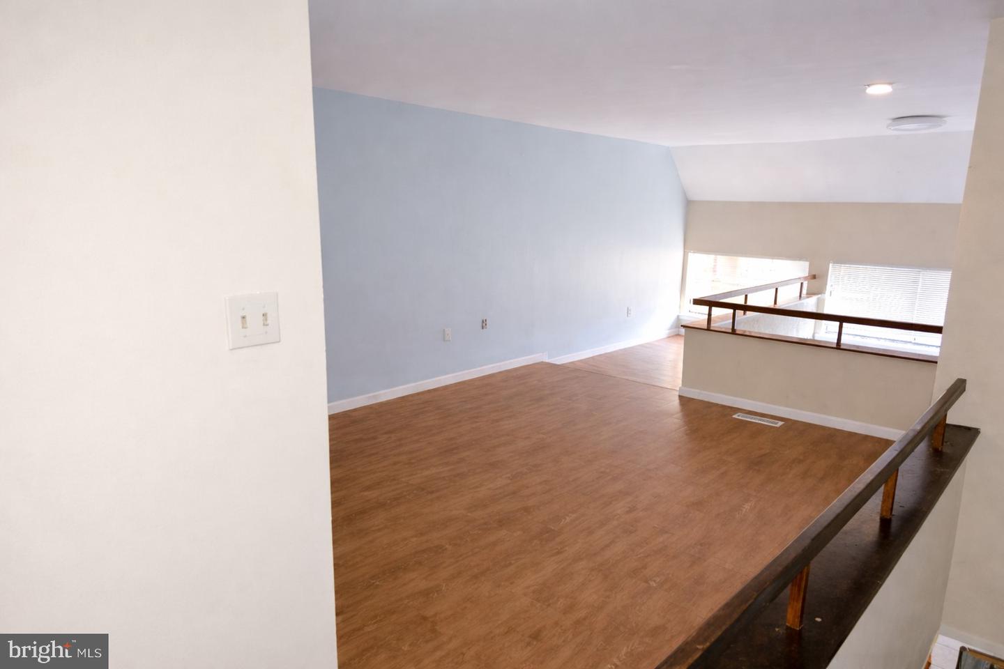 1072 NORWOOD CT, STERLING, Virginia 20164, 1 Bedroom Bedrooms, ,1 BathroomBathrooms,Residential,For sale,1072 NORWOOD CT,VALO2112566 MLS # VALO2112566