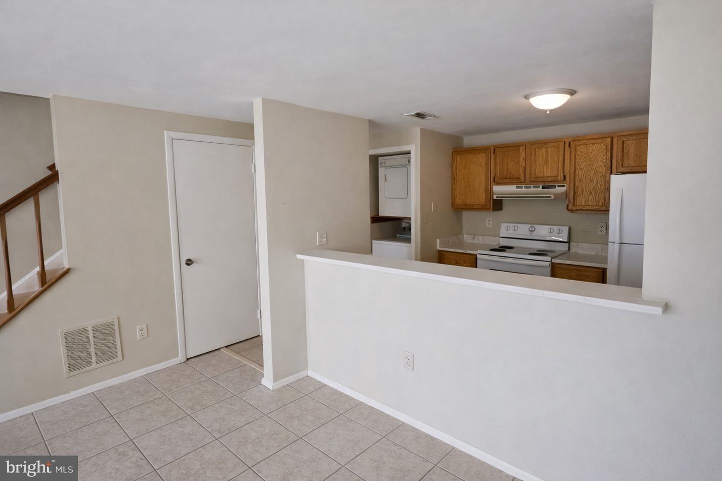 1072 NORWOOD CT, STERLING, Virginia 20164, 1 Bedroom Bedrooms, ,1 BathroomBathrooms,Residential,For sale,1072 NORWOOD CT,VALO2112566 MLS # VALO2112566