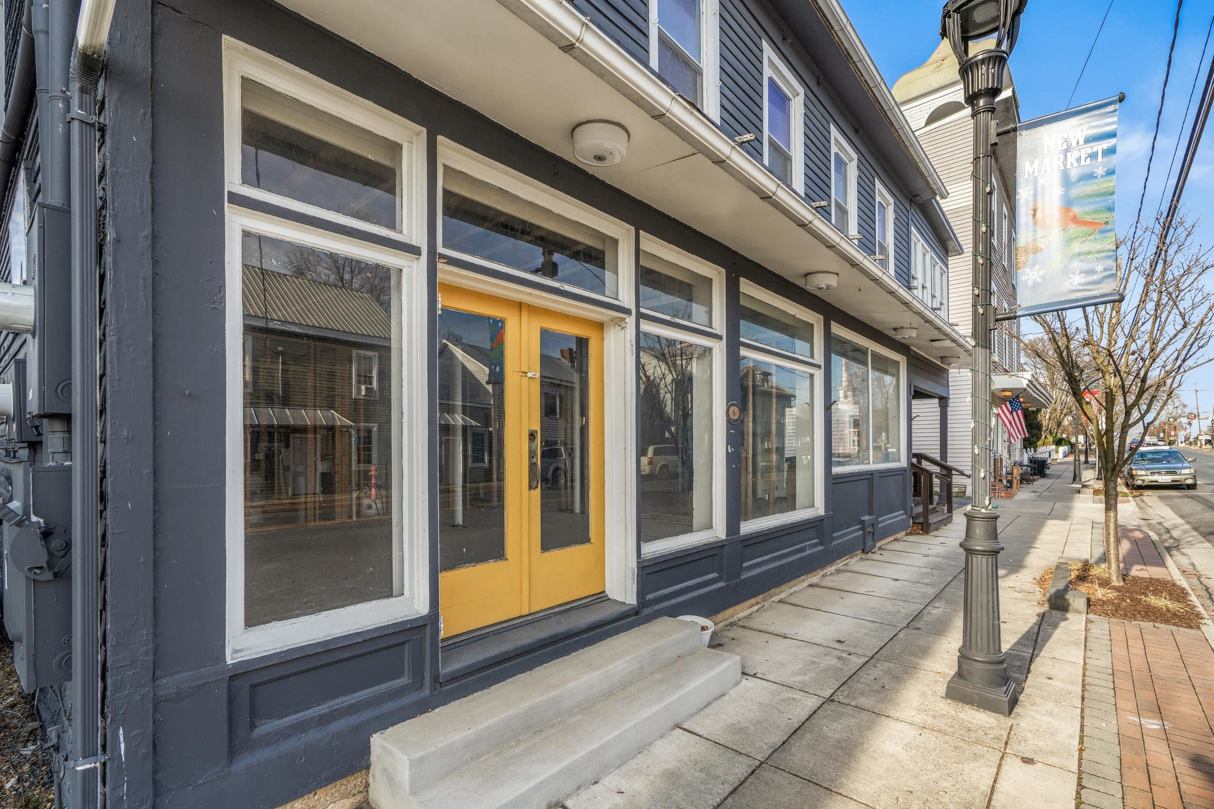 9365 N CONGRESS ST, NEW MARKET, Virginia 22844, ,Commercial,9365 N CONGRESS ST,671958 MLS # 671958