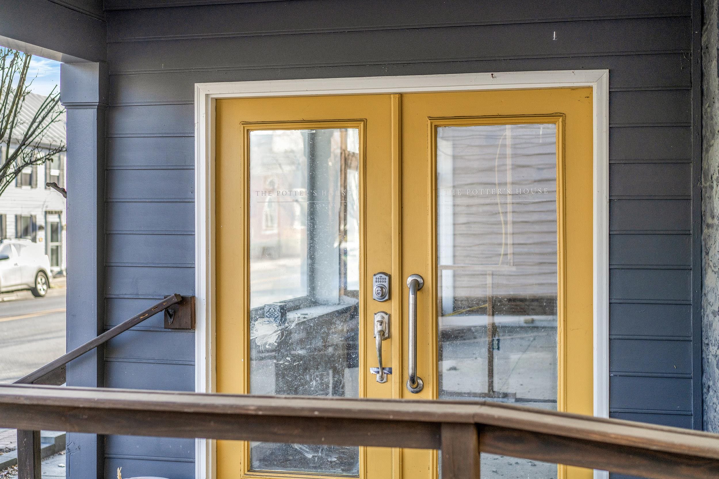 9365 N CONGRESS ST, NEW MARKET, Virginia 22844, ,Commercial,9365 N CONGRESS ST,671958 MLS # 671958