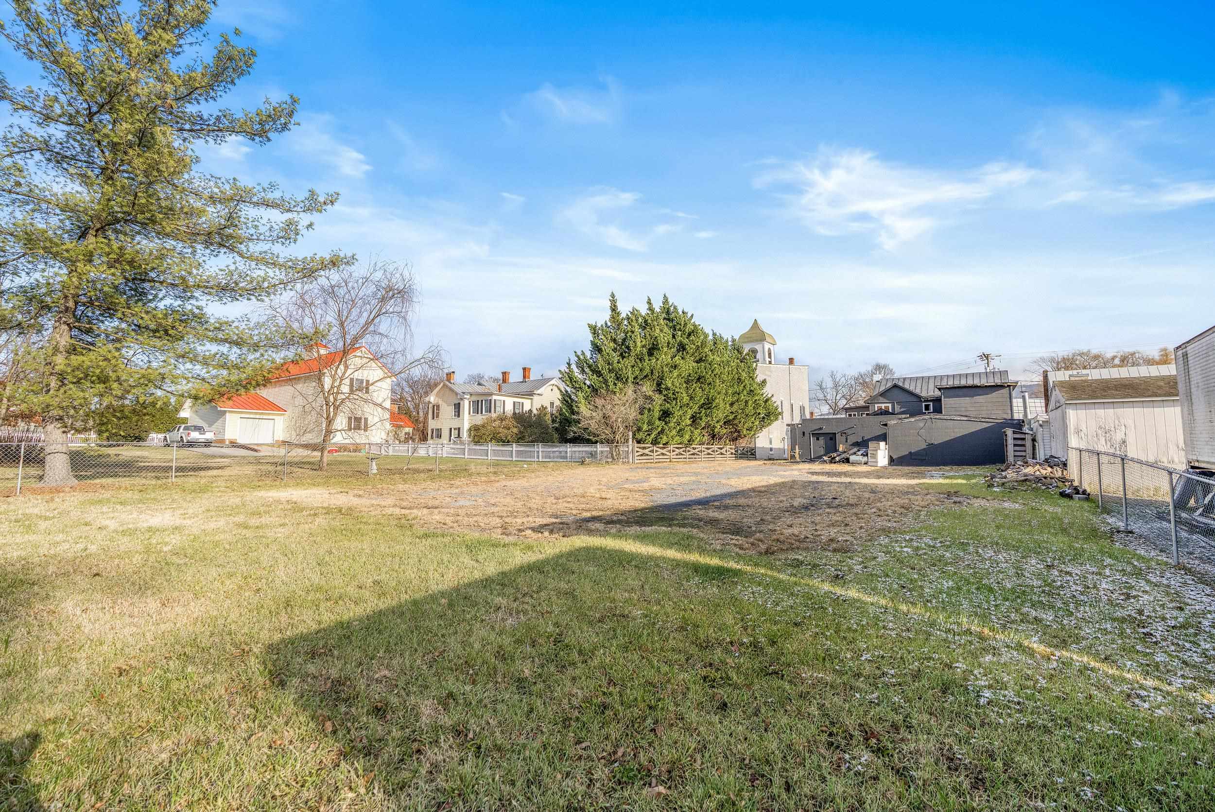 9365 N CONGRESS ST, NEW MARKET, Virginia 22844, ,Commercial,9365 N CONGRESS ST,671958 MLS # 671958