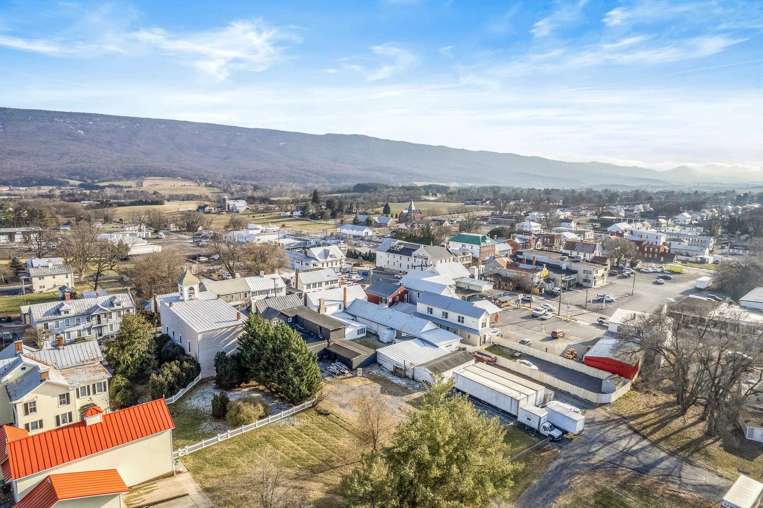 9365 N CONGRESS ST, NEW MARKET, Virginia 22844, ,Commercial,9365 N CONGRESS ST,671958 MLS # 671958