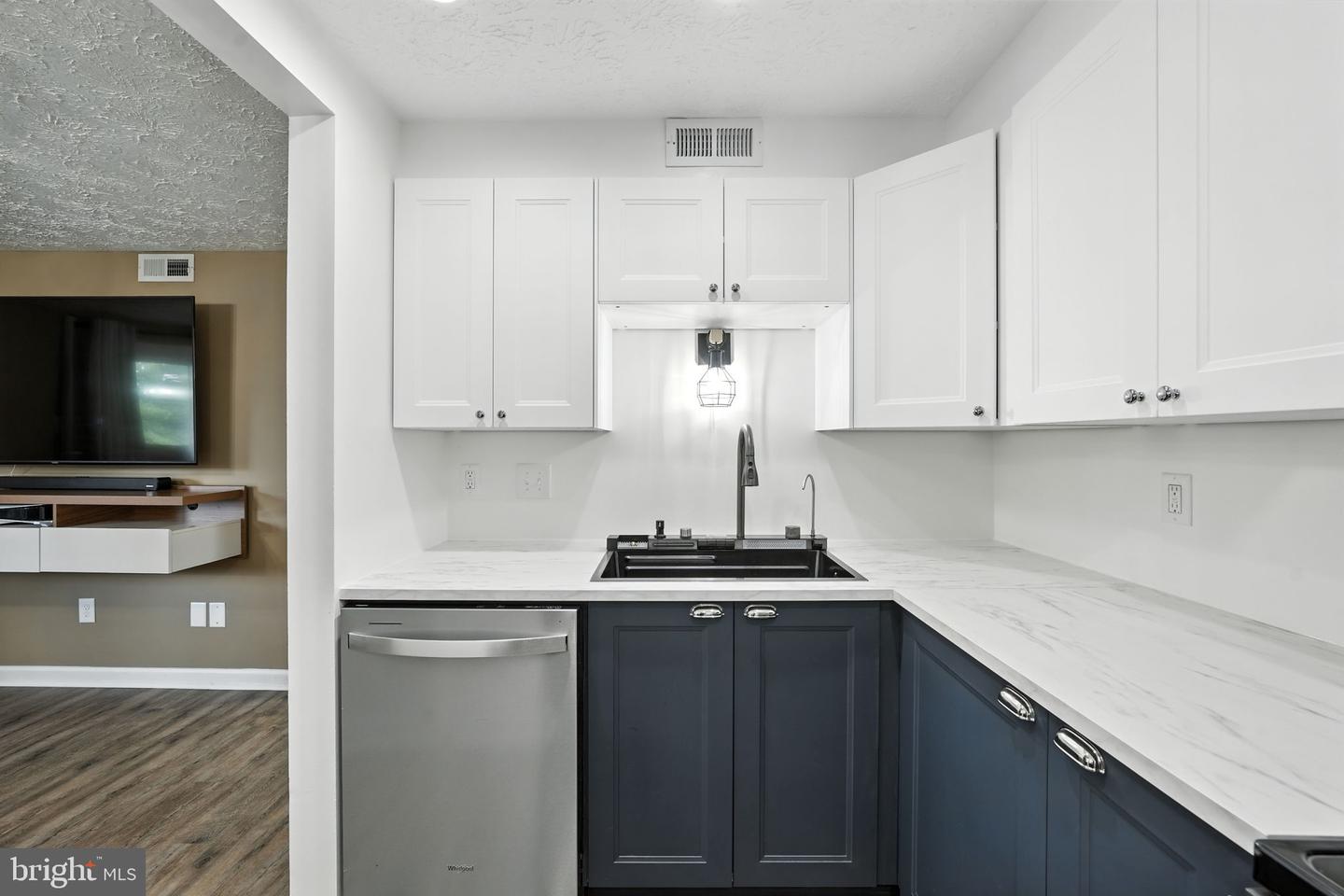 8380-E BROCKHAM DR #29/80E, ALEXANDRIA, Virginia 22309, 2 Bedrooms Bedrooms, ,2 BathroomsBathrooms,Residential,For sale,8380-E BROCKHAM DR #29/80E,VAFX2259602 MLS # VAFX2259602