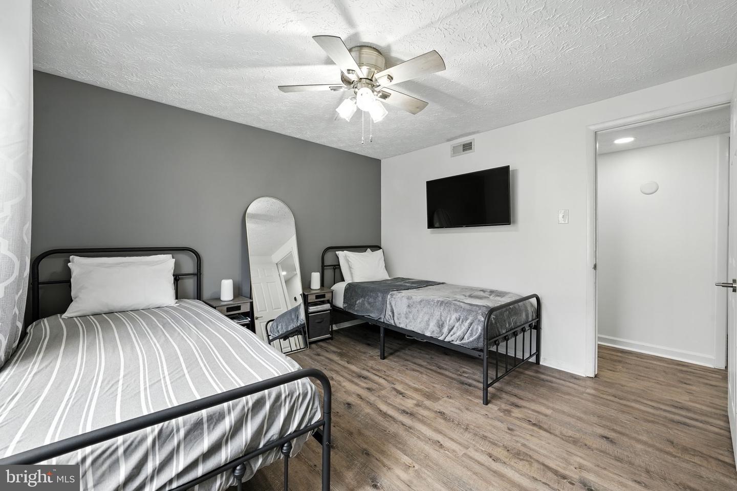 8380-E BROCKHAM DR #29/80E, ALEXANDRIA, Virginia 22309, 2 Bedrooms Bedrooms, ,2 BathroomsBathrooms,Residential,For sale,8380-E BROCKHAM DR #29/80E,VAFX2259602 MLS # VAFX2259602