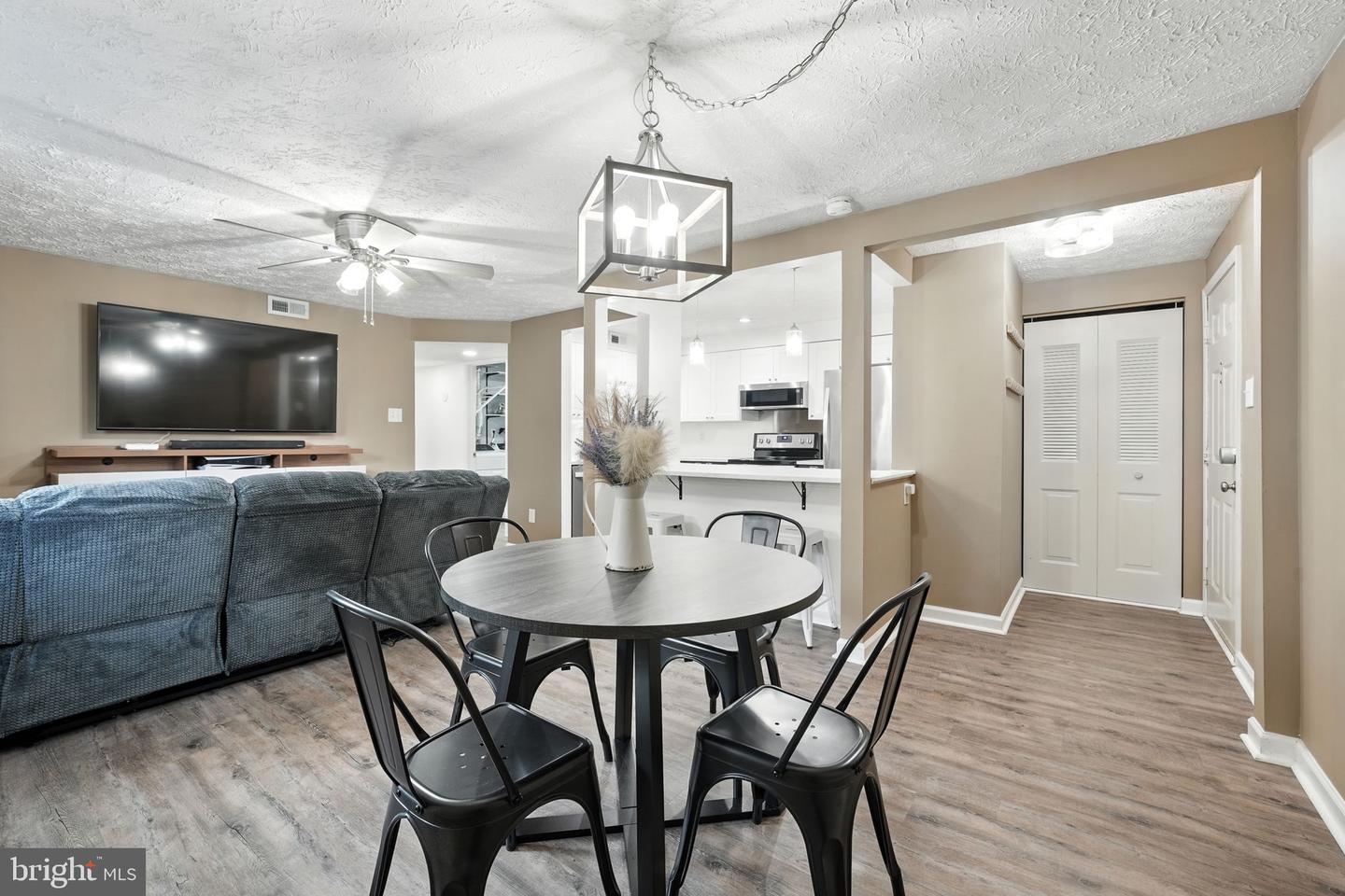 8380-E BROCKHAM DR #29/80E, ALEXANDRIA, Virginia 22309, 2 Bedrooms Bedrooms, ,2 BathroomsBathrooms,Residential,For sale,8380-E BROCKHAM DR #29/80E,VAFX2259602 MLS # VAFX2259602