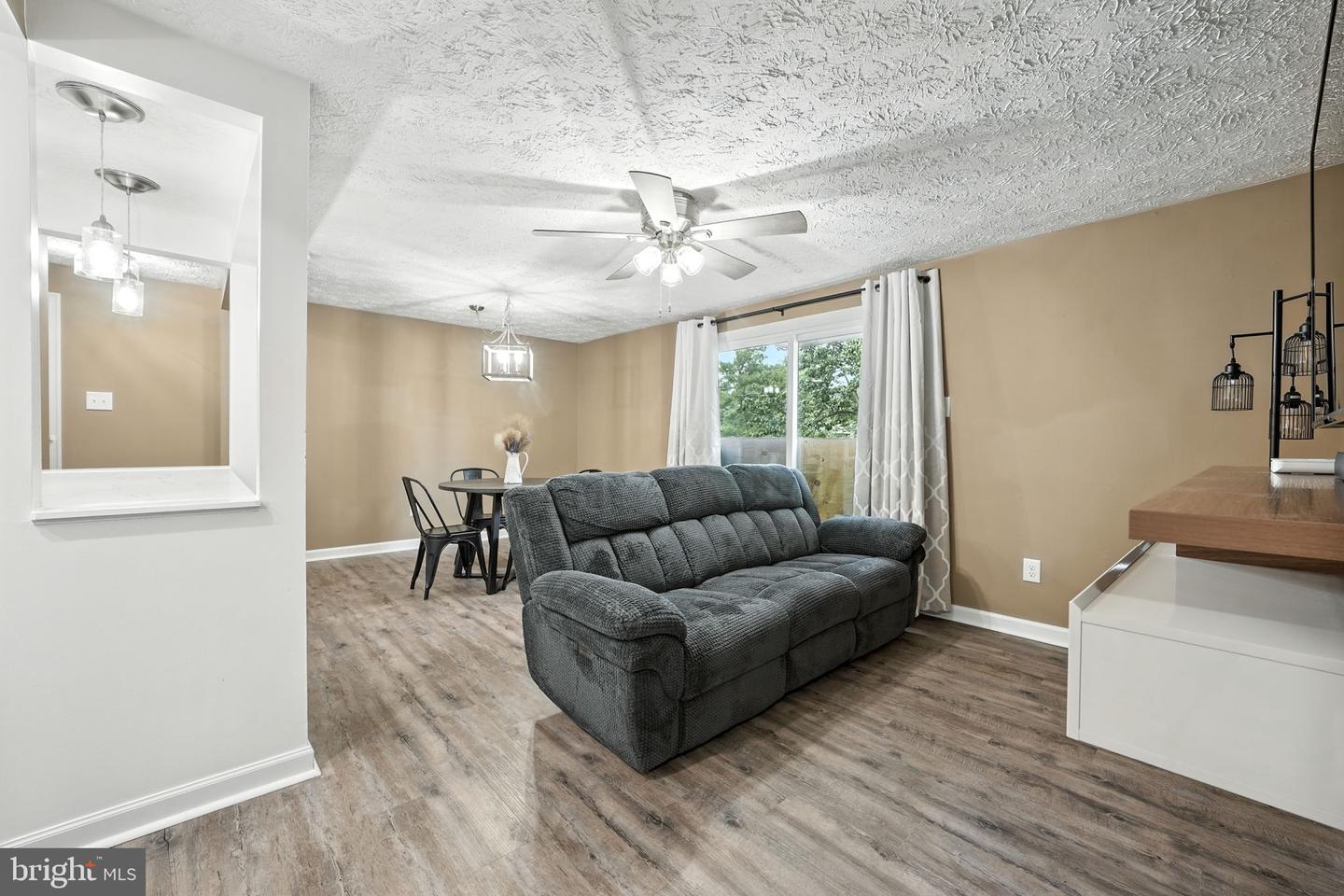 8380-E BROCKHAM DR #29/80E, ALEXANDRIA, Virginia 22309, 2 Bedrooms Bedrooms, ,2 BathroomsBathrooms,Residential,For sale,8380-E BROCKHAM DR #29/80E,VAFX2259602 MLS # VAFX2259602