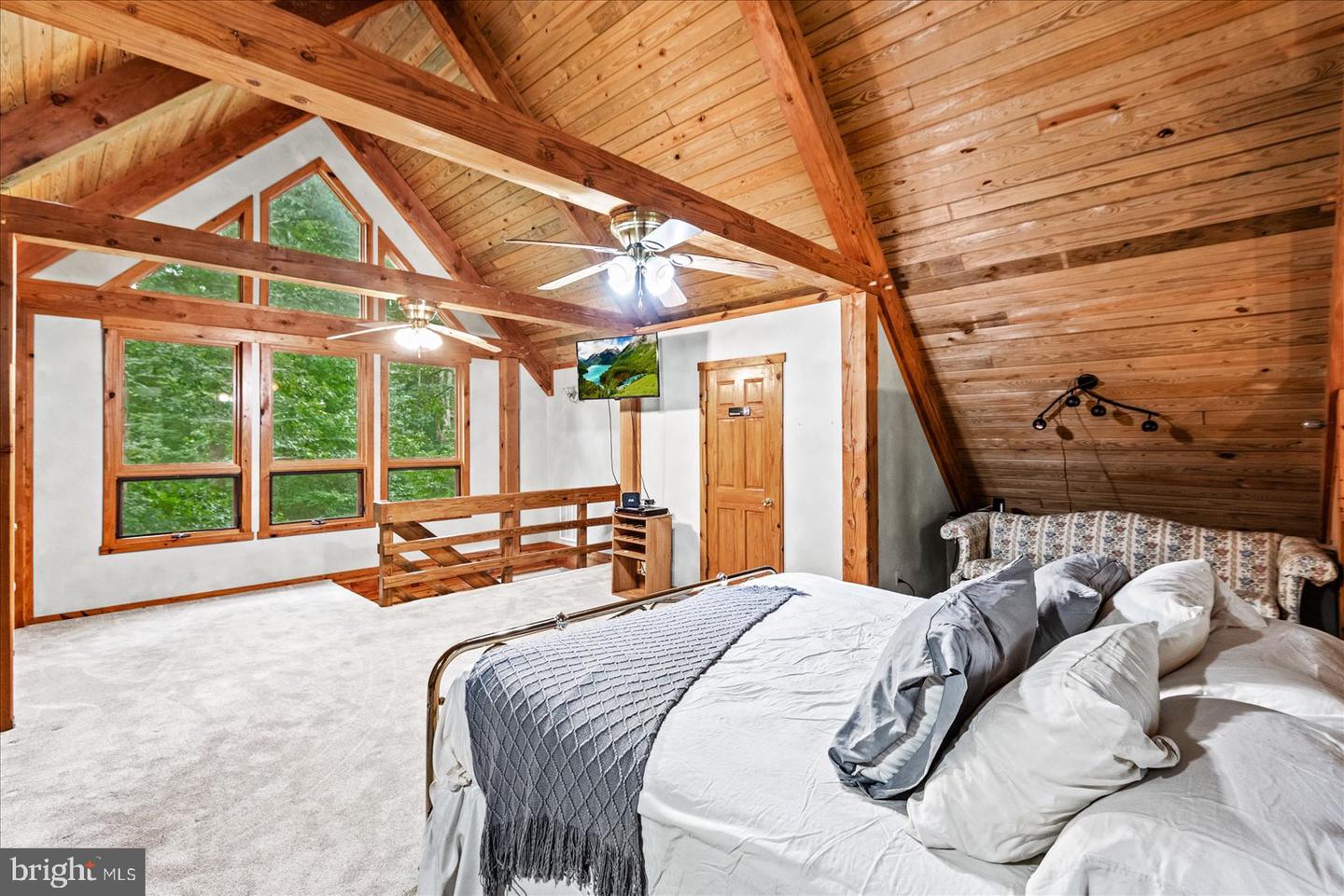 8215 OAK CREST DR, KING GEORGE, Virginia 22485, 1 Bedroom Bedrooms, ,1 BathroomBathrooms,Residential,For sale,8215 OAK CREST DR,VAKG2006772 MLS # VAKG2006772