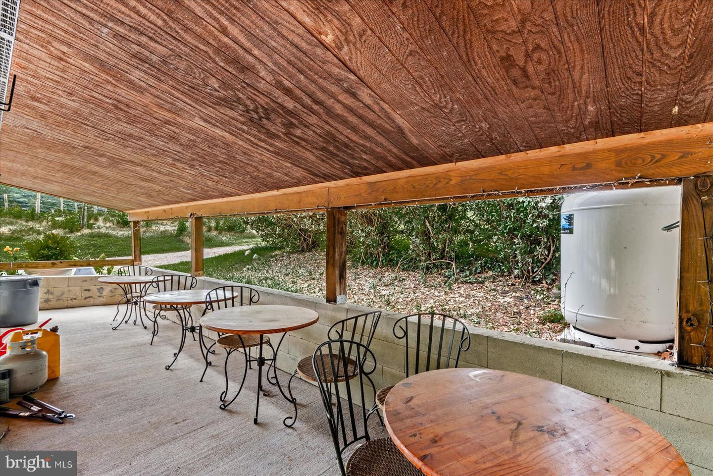 8215 OAK CREST DR, KING GEORGE, Virginia 22485, 1 Bedroom Bedrooms, ,1 BathroomBathrooms,Residential,For sale,8215 OAK CREST DR,VAKG2006772 MLS # VAKG2006772