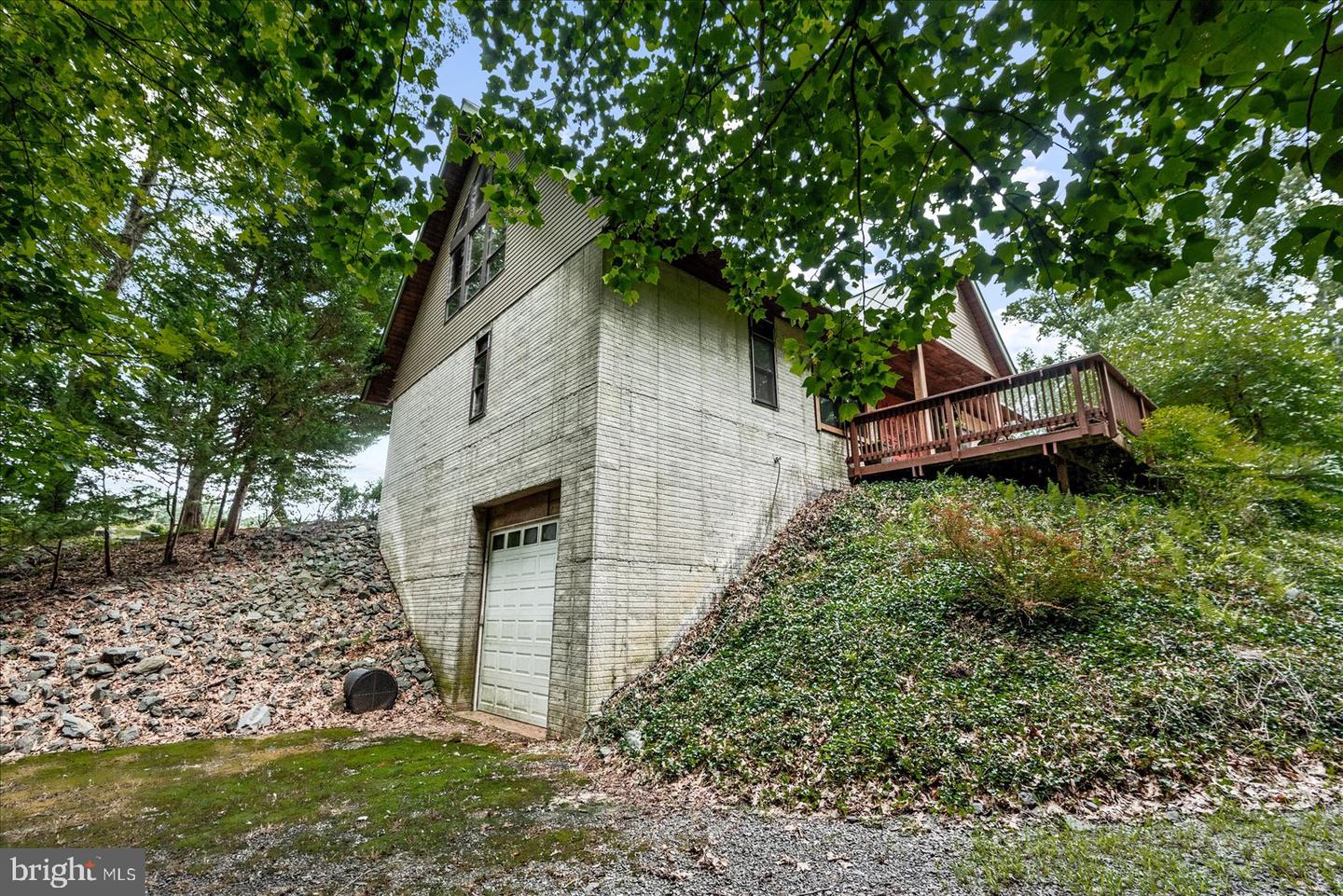 8215 OAK CREST DR, KING GEORGE, Virginia 22485, 1 Bedroom Bedrooms, ,1 BathroomBathrooms,Residential,For sale,8215 OAK CREST DR,VAKG2006772 MLS # VAKG2006772