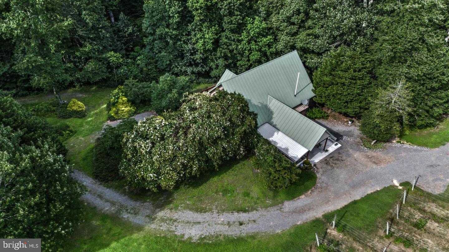 8215 OAK CREST DR, KING GEORGE, Virginia 22485, 1 Bedroom Bedrooms, ,1 BathroomBathrooms,Residential,For sale,8215 OAK CREST DR,VAKG2006772 MLS # VAKG2006772