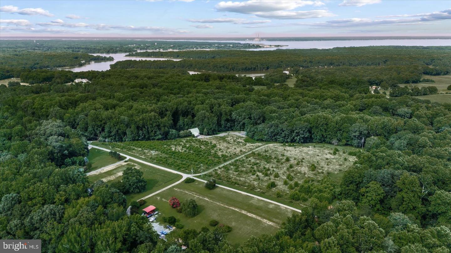 8215 OAK CREST DR, KING GEORGE, Virginia 22485, 1 Bedroom Bedrooms, ,1 BathroomBathrooms,Residential,For sale,8215 OAK CREST DR,VAKG2006772 MLS # VAKG2006772