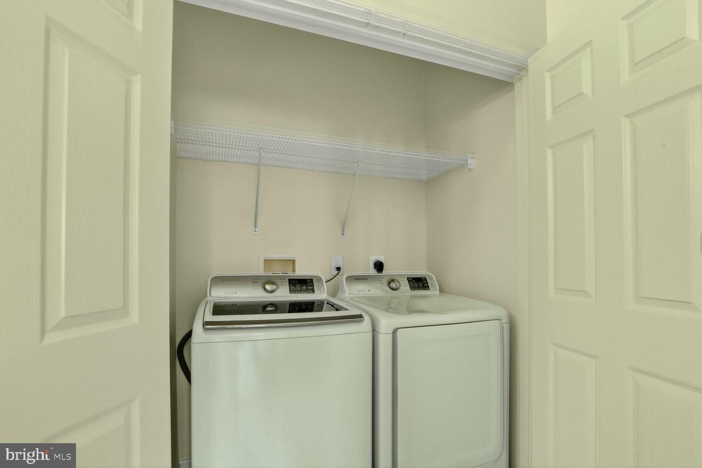 3021 NICOSH CIR #1108, FALLS CHURCH, Virginia 22042, 2 Bedrooms Bedrooms, ,2 BathroomsBathrooms,Residential,For sale,3021 NICOSH CIR #1108,VAFX2263948 MLS # VAFX2263948 3021 NICOSH CIR #1108, FALLS CHURCH, Virginia 22042, 2 Bedrooms Bedrooms, ,2 BathroomsBathrooms,Residential,For sale,3021 NICOSH CIR #1108,VAFX2263948 MLS # VAFX2263948