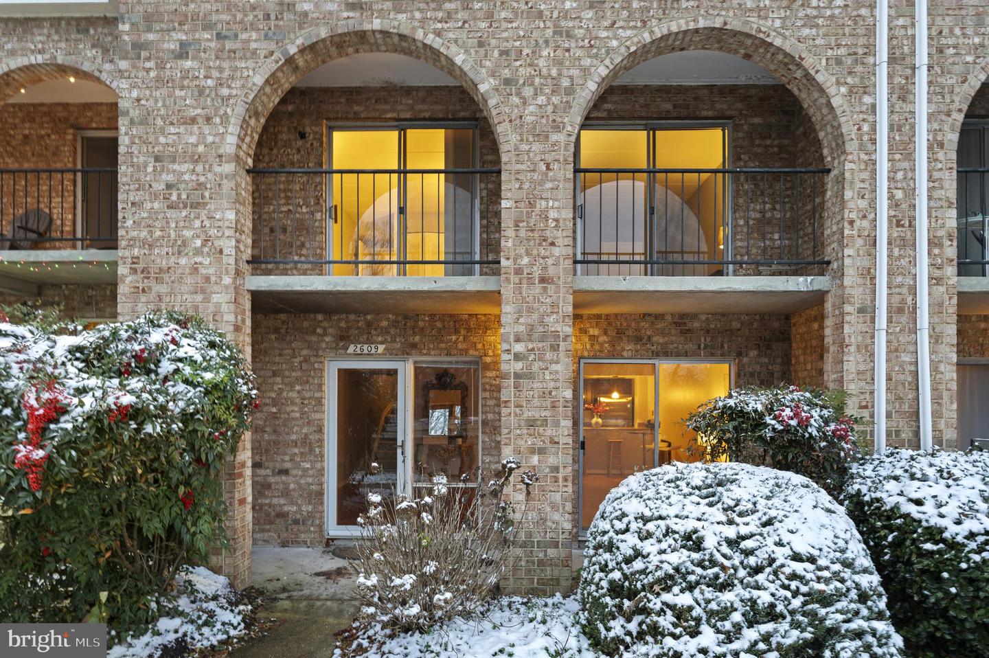 2609 WAGON DR #354, ALEXANDRIA, Virginia 22303, 2 Bedrooms Bedrooms, ,1 BathroomBathrooms,Residential,For sale,2609 WAGON DR #354,VAFX2265430 MLS # VAFX2265430 2609 WAGON DR #354, ALEXANDRIA, Virginia 22303, 2 Bedrooms Bedrooms, ,1 BathroomBathrooms,Residential,For sale,2609 WAGON DR #354,VAFX2265430 MLS # VAFX2265430