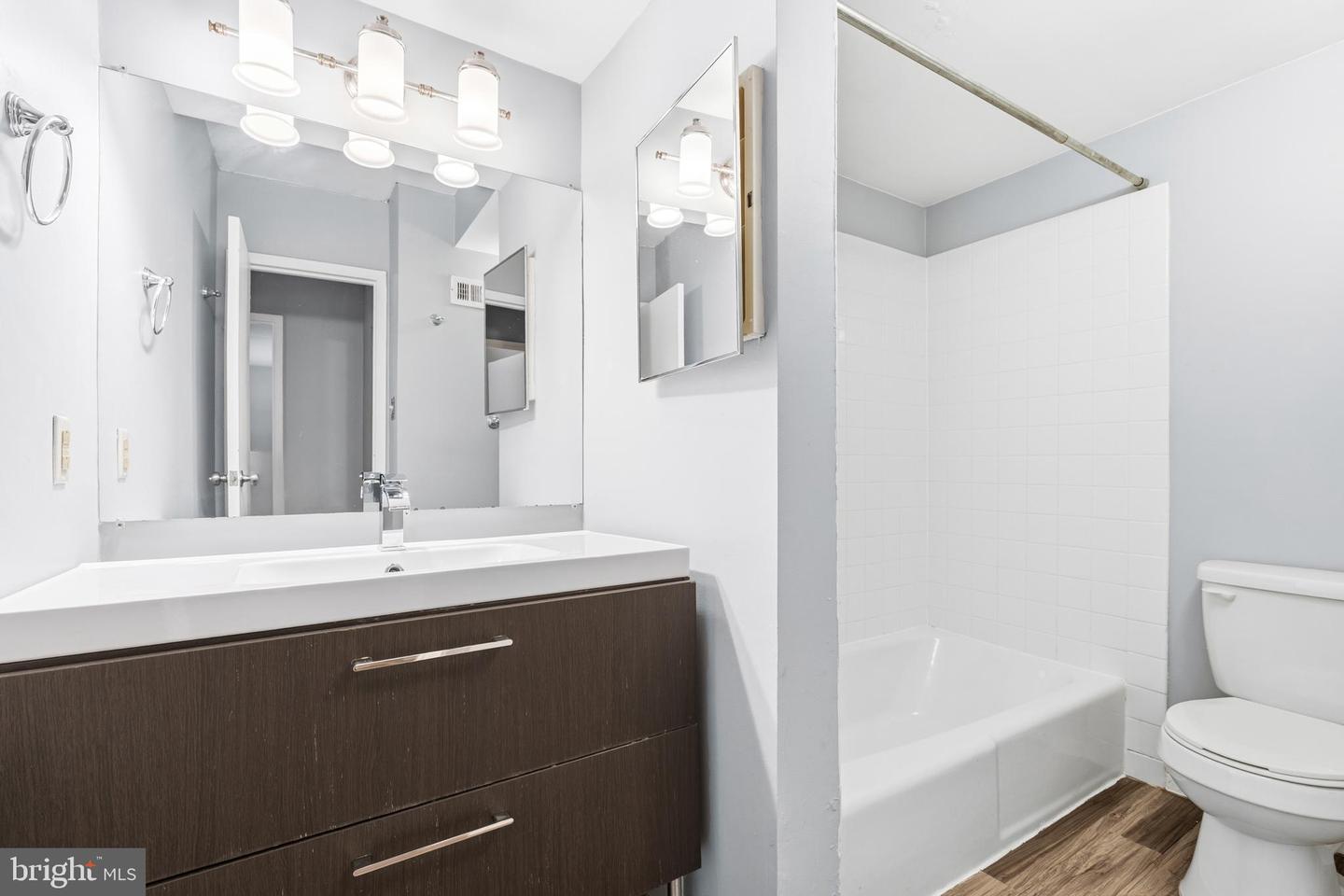 2609 WAGON DR #354, ALEXANDRIA, Virginia 22303, 2 Bedrooms Bedrooms, ,1 BathroomBathrooms,Residential,For sale,2609 WAGON DR #354,VAFX2265430 MLS # VAFX2265430 2609 WAGON DR #354, ALEXANDRIA, Virginia 22303, 2 Bedrooms Bedrooms, ,1 BathroomBathrooms,Residential,For sale,2609 WAGON DR #354,VAFX2265430 MLS # VAFX2265430