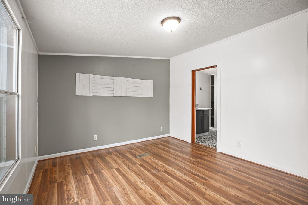 3109 DANBURY CIR, SPOTSYLVANIA, Virginia 22551, 3 Bedrooms Bedrooms, ,2 BathroomsBathrooms,Residential,3109 DANBURY CIR,VASP2038058 MLS # VASP2038058