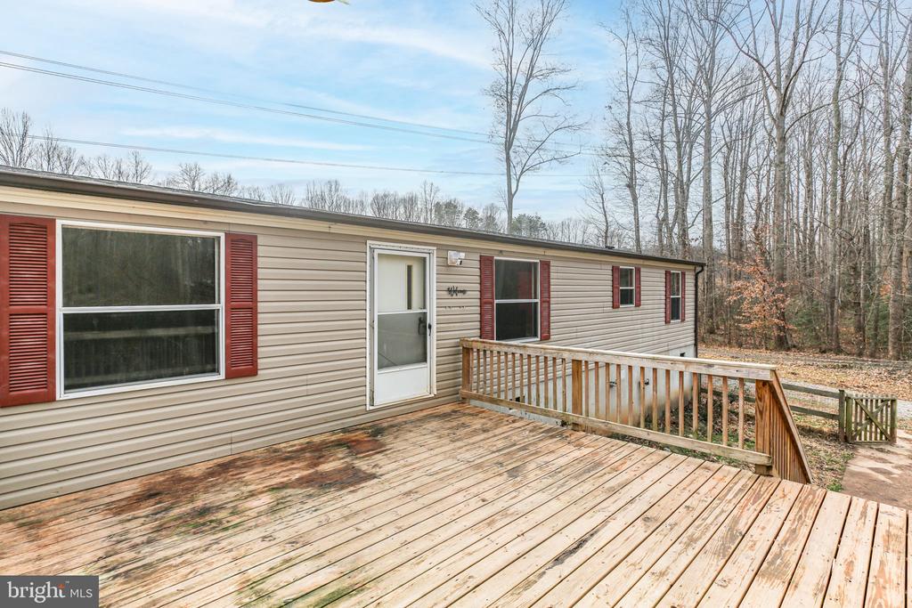 3109 DANBURY CIR, SPOTSYLVANIA, Virginia 22551, 3 Bedrooms Bedrooms, ,2 BathroomsBathrooms,Residential,3109 DANBURY CIR,VASP2038058 MLS # VASP2038058