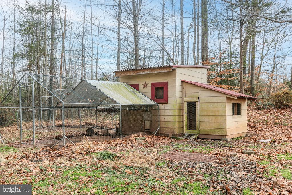 3109 DANBURY CIR, SPOTSYLVANIA, Virginia 22551, 3 Bedrooms Bedrooms, ,2 BathroomsBathrooms,Residential,3109 DANBURY CIR,VASP2038058 MLS # VASP2038058