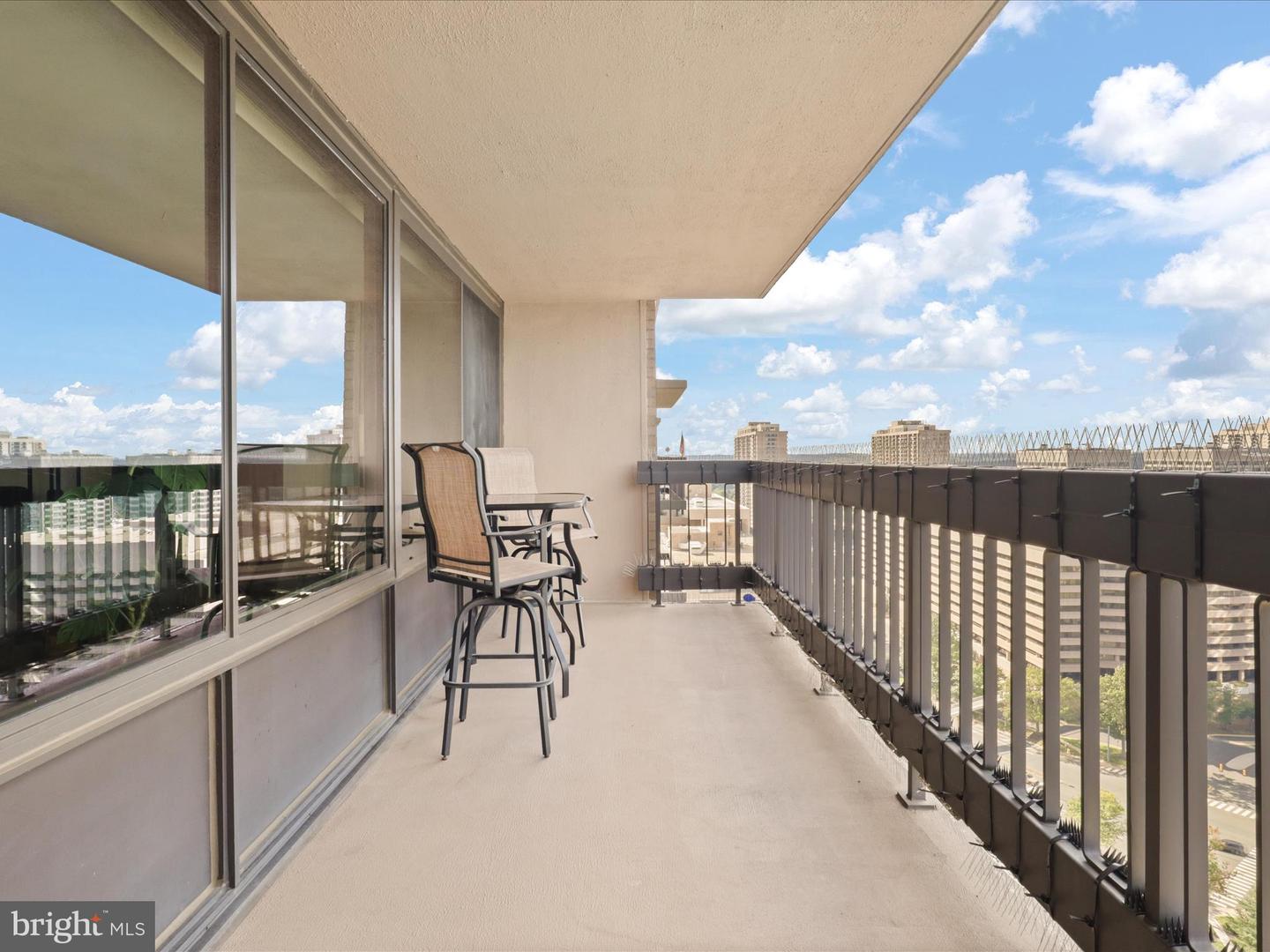 3705 S GEORGE MASON DR #2617S, FALLS CHURCH, Virginia 22041, 2 Bedrooms Bedrooms, 4 Rooms Rooms,2 BathroomsBathrooms,Residential,For sale,3705 S GEORGE MASON DR #2617S,VAFX2273044 MLS # VAFX2273044