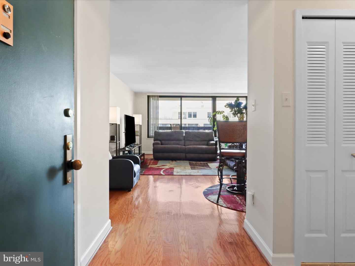 3705 S GEORGE MASON DR #2617S, FALLS CHURCH, Virginia 22041, 2 Bedrooms Bedrooms, 4 Rooms Rooms,2 BathroomsBathrooms,Residential,For sale,3705 S GEORGE MASON DR #2617S,VAFX2273044 MLS # VAFX2273044