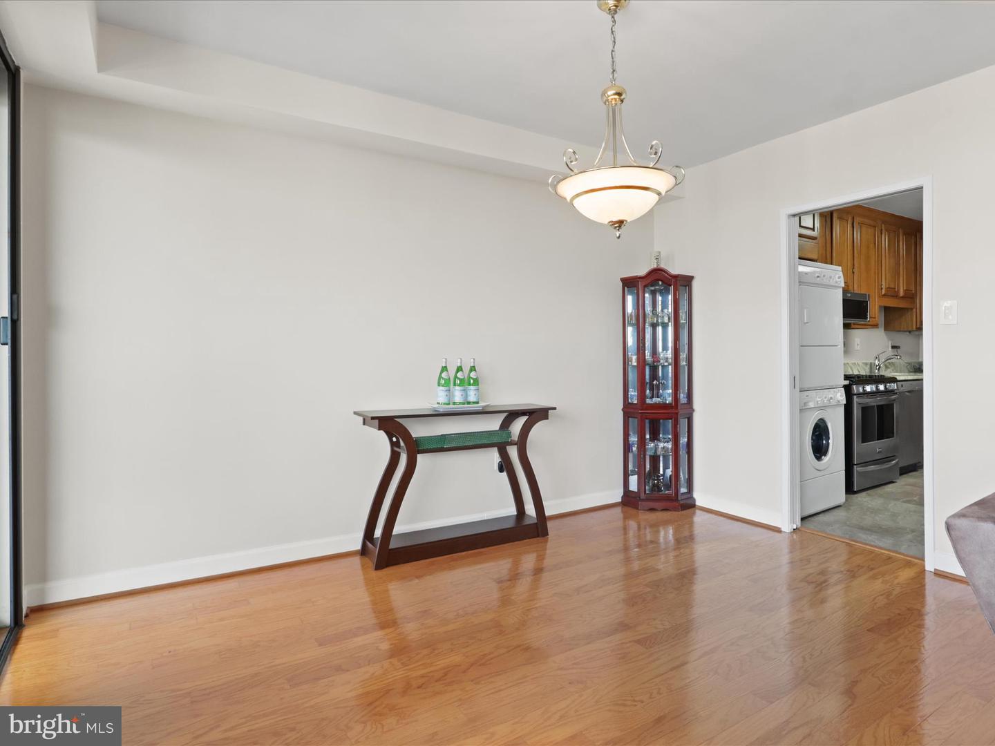 3705 S GEORGE MASON DR #2617S, FALLS CHURCH, Virginia 22041, 2 Bedrooms Bedrooms, 4 Rooms Rooms,2 BathroomsBathrooms,Residential,For sale,3705 S GEORGE MASON DR #2617S,VAFX2273044 MLS # VAFX2273044