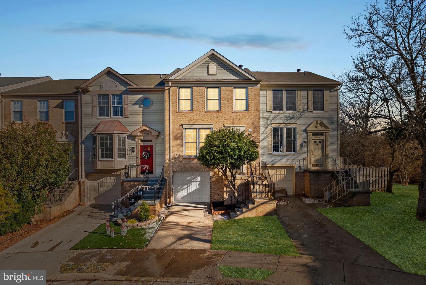 21922 GREENTREE TER, STERLING, Virginia 20164, 3 Bedrooms Bedrooms, ,2 BathroomsBathrooms,Residential,For sale,21922 GREENTREE TER,VALO2108774 MLS # VALO2108774 21922 GREENTREE TER, STERLING, Virginia 20164, 3 Bedrooms Bedrooms, ,2 BathroomsBathrooms,Residential,For sale,21922 GREENTREE TER,VALO2108774 MLS # VALO2108774