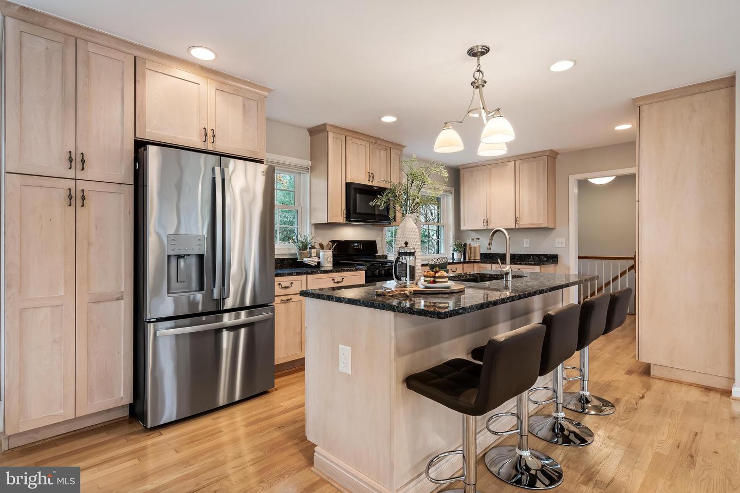 1429 IRONWOOD DR, MCLEAN, Virginia 22101, 5 Bedrooms Bedrooms, 8 Rooms Rooms,3 BathroomsBathrooms,Residential,For sale,1429 IRONWOOD DR,VAFX2274384 MLS # VAFX2274384 1429 IRONWOOD DR, MCLEAN, Virginia 22101, 5 Bedrooms Bedrooms, 8 Rooms Rooms,3 BathroomsBathrooms,Residential,For sale,1429 IRONWOOD DR,VAFX2274384 MLS # VAFX2274384