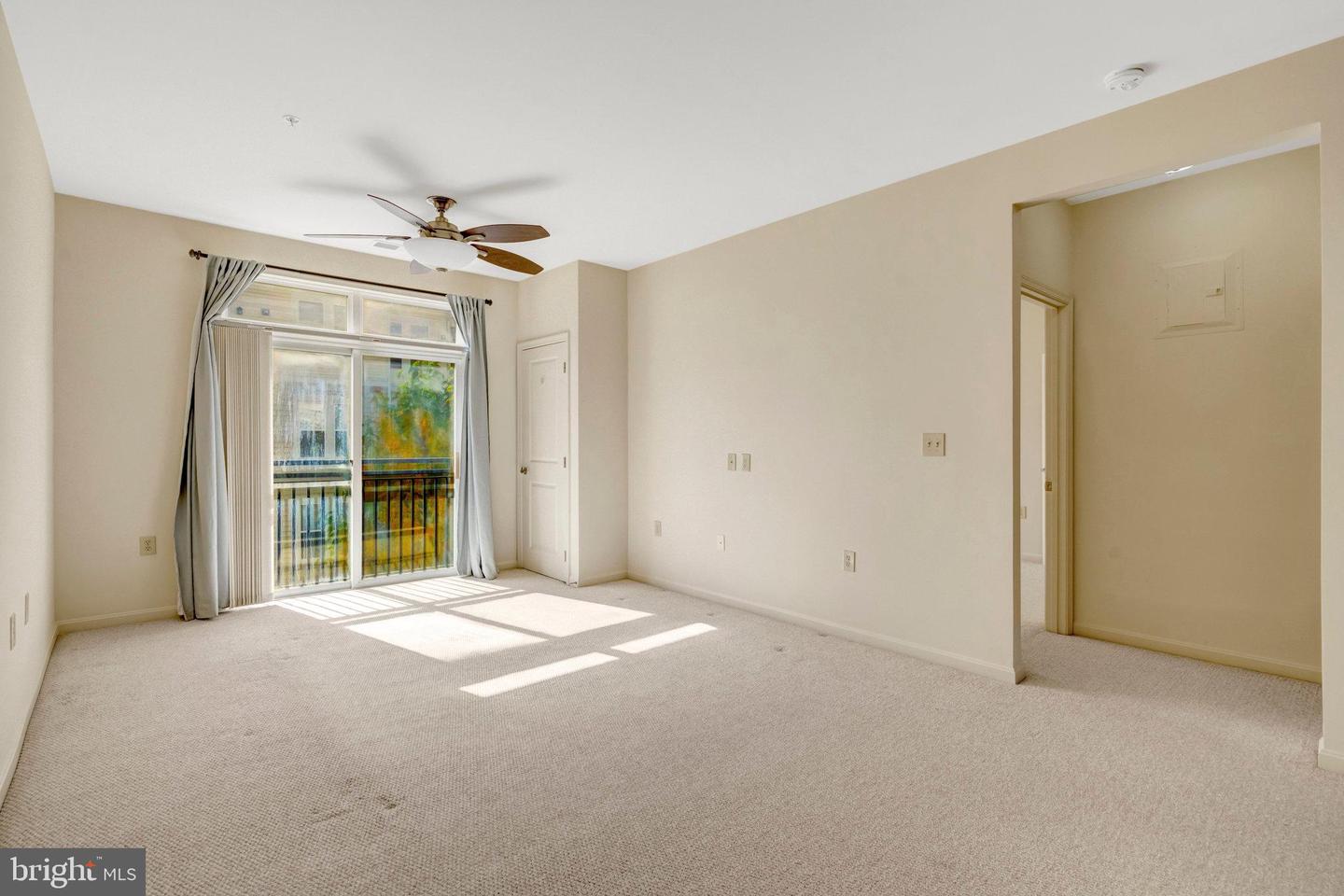 2665 PROSPERITY AVE #345, FAIRFAX, Virginia 22031, 1 Bedroom Bedrooms, ,1 BathroomBathrooms,Residential,For sale,2665 PROSPERITY AVE #345,VAFX2275424 MLS # VAFX2275424