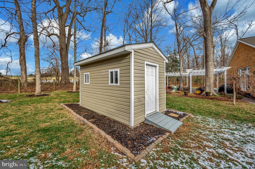 210 SAYLERS CREEK RD, LOCUST GROVE, Virginia 22508, 3 Bedrooms Bedrooms, ,2 BathroomsBathrooms,Residential,210 SAYLERS CREEK RD,VAOR2012980 MLS # VAOR2012980