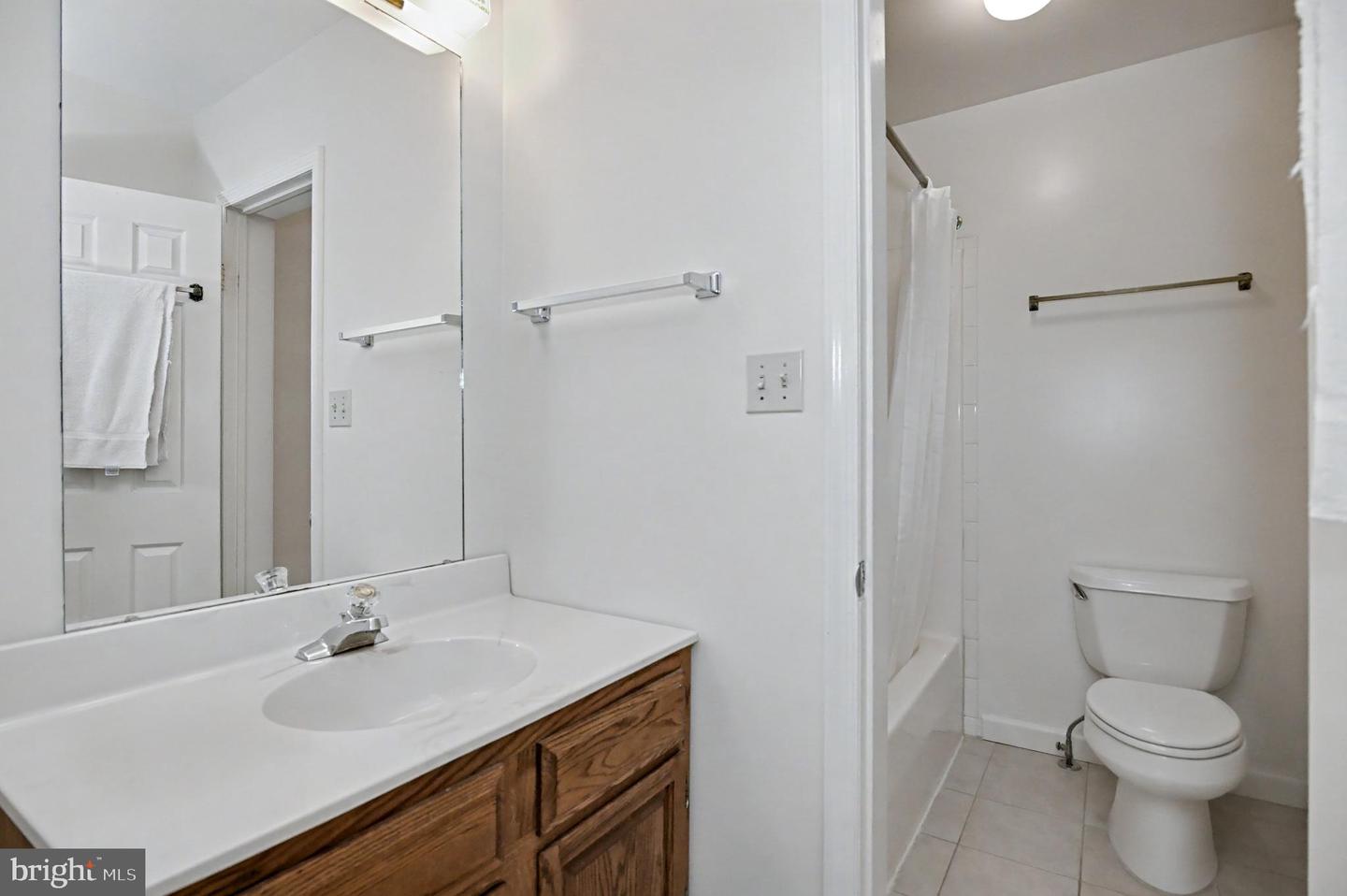 4026 WALTERS CT, FAIRFAX, Virginia 22030, 3 Bedrooms Bedrooms, ,2 BathroomsBathrooms,Residential,For sale,4026 WALTERS CT,VAFC2007232 MLS # VAFC2007232