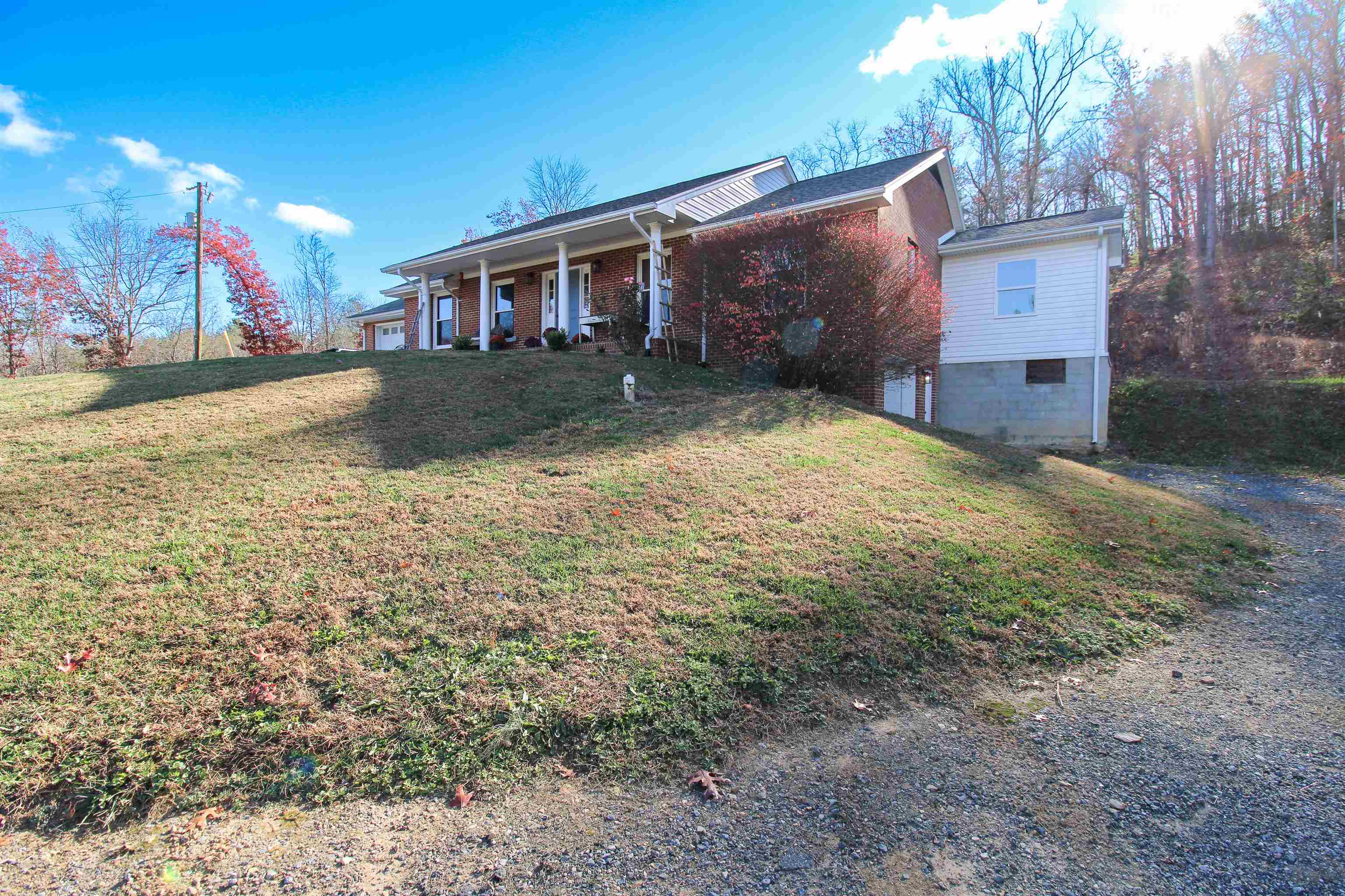 169 CALF MOUNTAIN RD, WAYNESBORO, Virginia 22980, 3 Bedrooms Bedrooms, ,2 BathroomsBathrooms,Residential,169 CALF MOUNTAIN RD,670991 MLS # 670991 169 CALF MOUNTAIN RD, WAYNESBORO, Virginia 22980, 3 Bedrooms Bedrooms, ,2 BathroomsBathrooms,Residential,169 CALF MOUNTAIN RD,670991 MLS # 670991