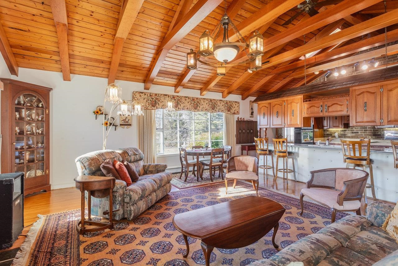 8217 SOUTH EAST SIDE HWY, ELKTON, Virginia 22827, 5 Bedrooms Bedrooms, ,4 BathroomsBathrooms,Residential,8217 SOUTH EAST SIDE HWY,671949 MLS # 671949