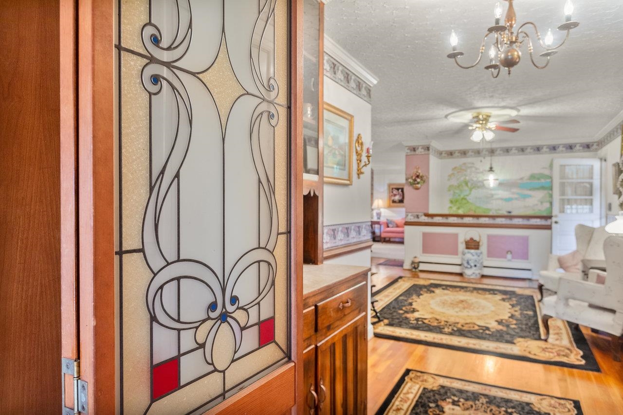 8217 SOUTH EAST SIDE HWY, ELKTON, Virginia 22827, 5 Bedrooms Bedrooms, ,4 BathroomsBathrooms,Residential,8217 SOUTH EAST SIDE HWY,671949 MLS # 671949