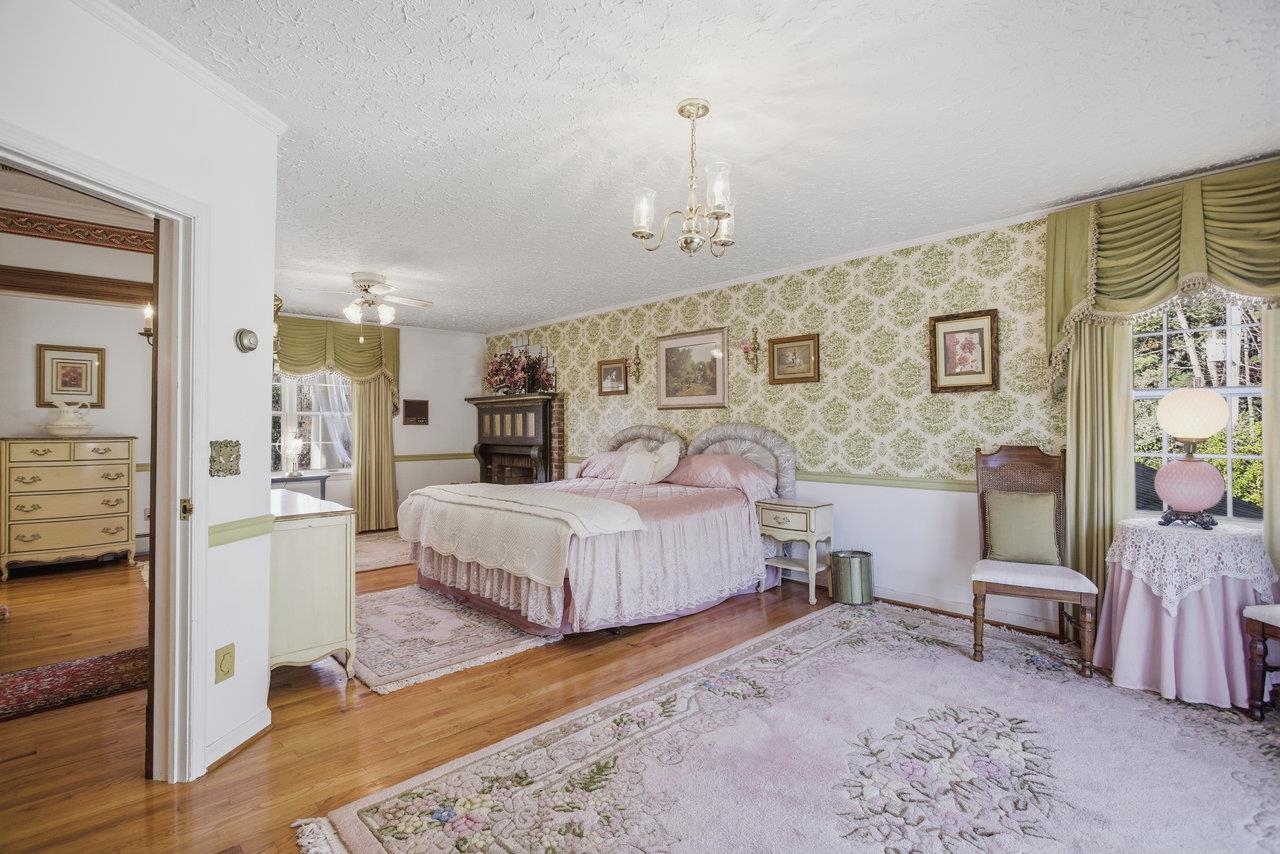 8217 SOUTH EAST SIDE HWY, ELKTON, Virginia 22827, 5 Bedrooms Bedrooms, ,4 BathroomsBathrooms,Residential,8217 SOUTH EAST SIDE HWY,671949 MLS # 671949