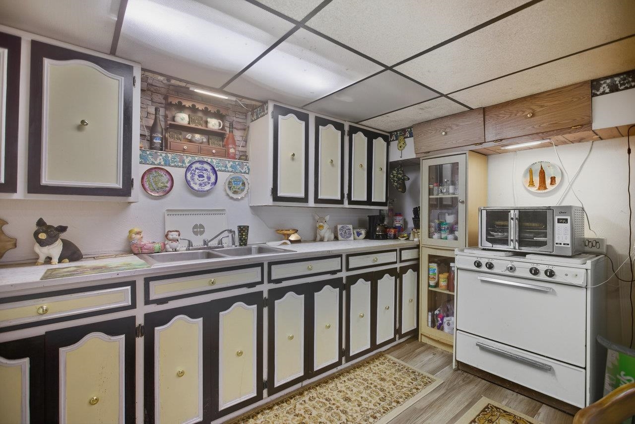 8217 SOUTH EAST SIDE HWY, ELKTON, Virginia 22827, 5 Bedrooms Bedrooms, ,4 BathroomsBathrooms,Residential,8217 SOUTH EAST SIDE HWY,671949 MLS # 671949