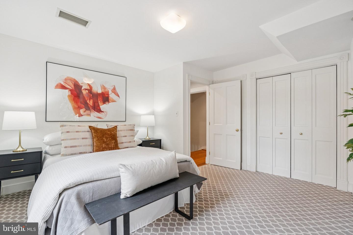 3200 44TH ST NW, WASHINGTON, District Of Columbia 20016, 5 Bedrooms Bedrooms, ,3 BathroomsBathrooms,Residential,For sale,3200 44TH ST NW,DCDC2230464 MLS # DCDC2230464