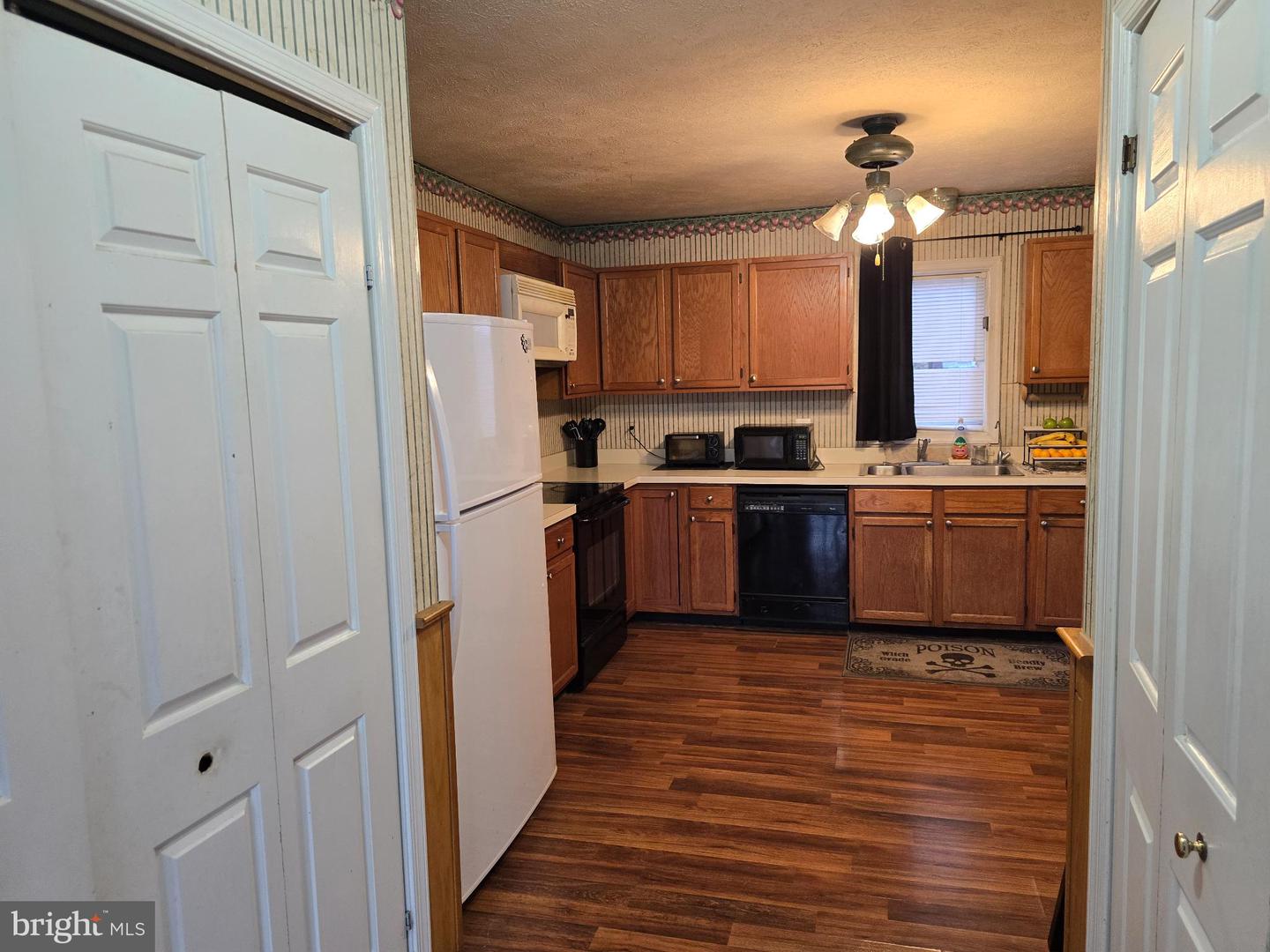 114 WOODYS PL, WINCHESTER, Virginia 22602, 3 Bedrooms Bedrooms, 8 Rooms Rooms,2 BathroomsBathrooms,Residential,For sale,114 WOODYS PL,VAFV2037988 MLS # VAFV2037988