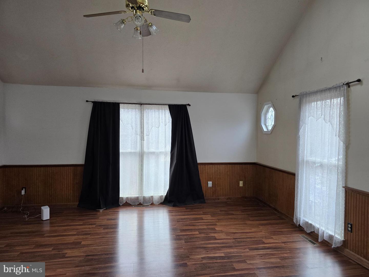 114 WOODYS PL, WINCHESTER, Virginia 22602, 3 Bedrooms Bedrooms, 8 Rooms Rooms,2 BathroomsBathrooms,Residential,For sale,114 WOODYS PL,VAFV2037988 MLS # VAFV2037988