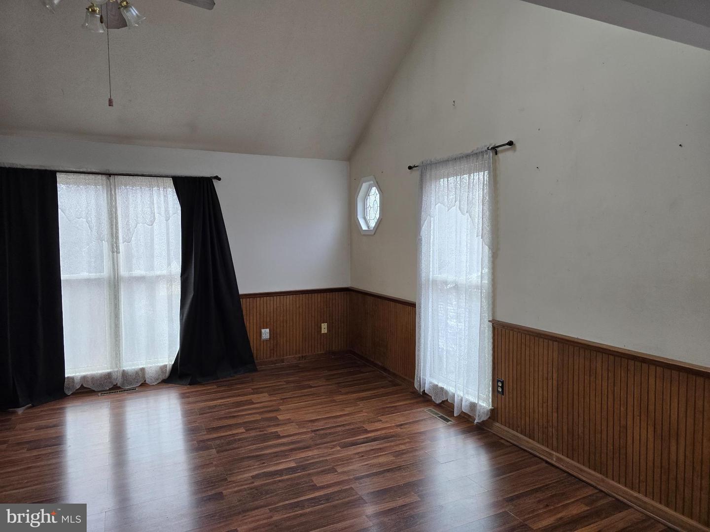 114 WOODYS PL, WINCHESTER, Virginia 22602, 3 Bedrooms Bedrooms, 8 Rooms Rooms,2 BathroomsBathrooms,Residential,For sale,114 WOODYS PL,VAFV2037988 MLS # VAFV2037988