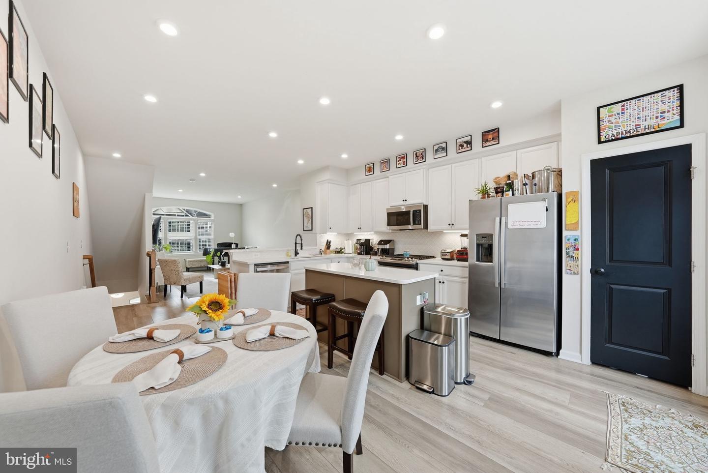 18363 REAPER HILL CT, TRIANGLE, Virginia 22172, 3 Bedrooms Bedrooms, ,3 BathroomsBathrooms,Residential,For sale,18363 REAPER HILL CT,VAPW2107638 MLS # VAPW2107638 18363 REAPER HILL CT, TRIANGLE, Virginia 22172, 3 Bedrooms Bedrooms, ,3 BathroomsBathrooms,Residential,For sale,18363 REAPER HILL CT,VAPW2107638 MLS # VAPW2107638