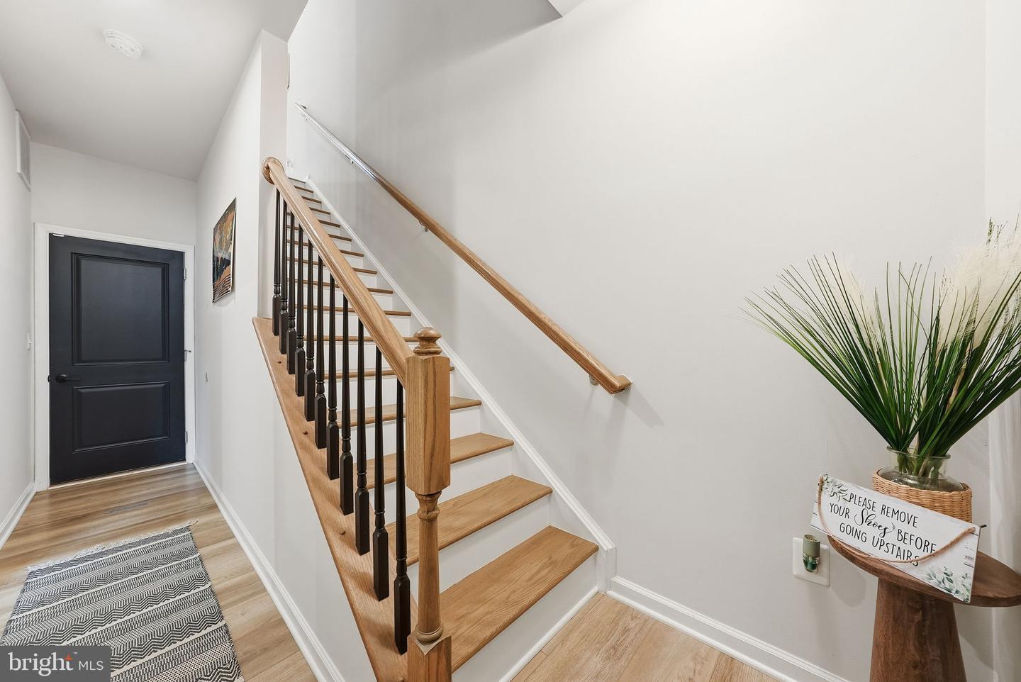 18363 REAPER HILL CT, TRIANGLE, Virginia 22172, 3 Bedrooms Bedrooms, ,3 BathroomsBathrooms,Residential,For sale,18363 REAPER HILL CT,VAPW2107638 MLS # VAPW2107638 18363 REAPER HILL CT, TRIANGLE, Virginia 22172, 3 Bedrooms Bedrooms, ,3 BathroomsBathrooms,Residential,For sale,18363 REAPER HILL CT,VAPW2107638 MLS # VAPW2107638